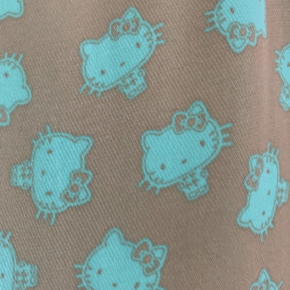 Hello Kitty Forever 21 Top in Turquoise - Picture 2 of 5